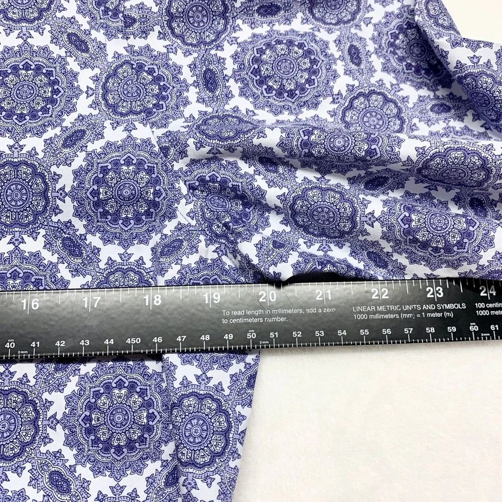 Banana Republic Medallion Button Down Mens Size S‎ Blue Mandala Print Cotton